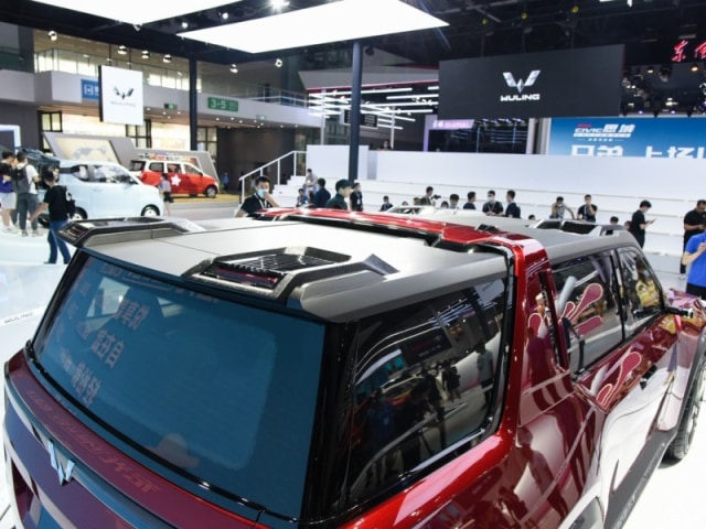 Wuling Hongguang X, Si SUV Baru yang Serba Kotak (618593)