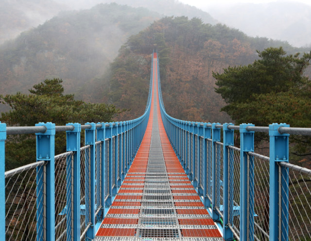 5 Lokasi Drama Korea It's Okay to Not Be Okay, Ada Kafe yang Jadi RSJ, lho (376751)