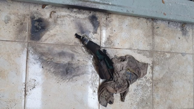 Bom molotov meledak di pac PDIP Cileungsi. Foto: kumparan