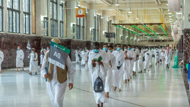 Selain RI, Negara Pengirim Haji Terbanyak Ini Masih Dilarang Masuk Arab Saudi (5)