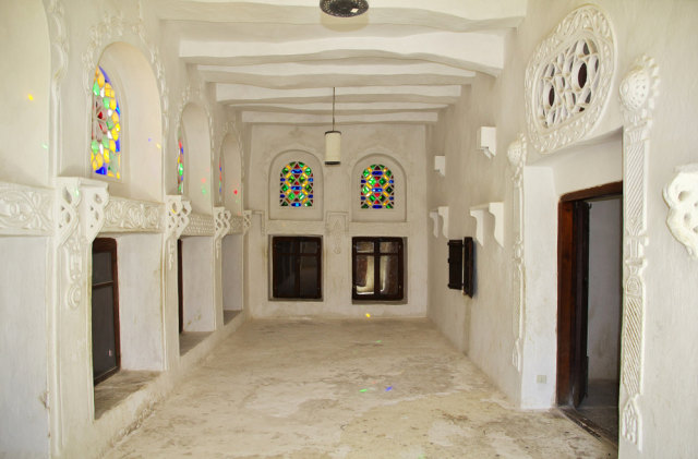 Dar al-Hajar, Istana Batu Mewah Tempat Liburan Keluarga Kerajaan di Yaman (141383)