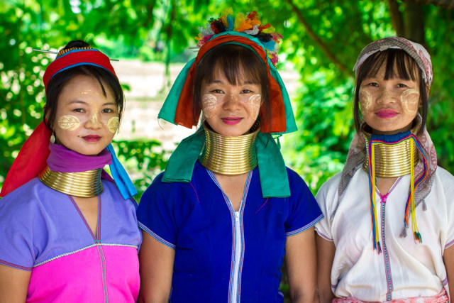 Wanita Suku Karen, Thailand.