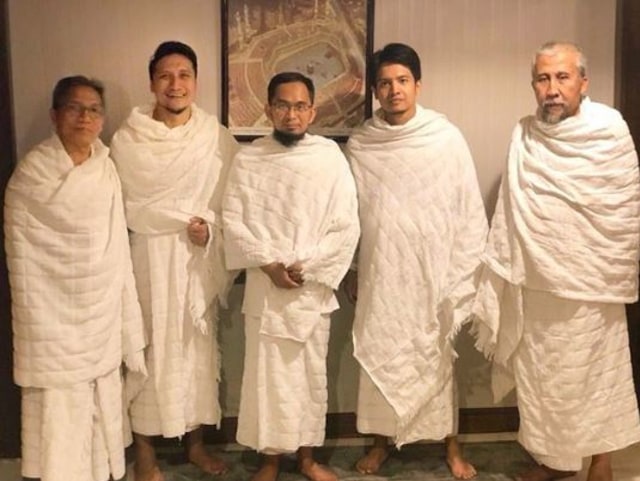 Sambut Idul Adha, 5 Seleb Ini Curhat Rindu Tanah Suci (1301925)