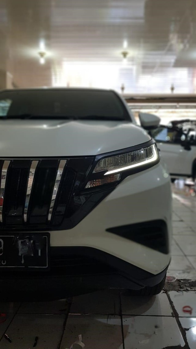 Bikin Toyota Rush dan Mitsubishi Xpander Punya Tampilan Mirip Land Cruiser Prado (1152733)