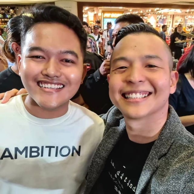 Ernest Prakasa soal Pernah Foto Bareng Gilang Predator Fetish Kain Jarik (930177)