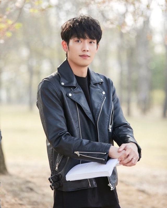 8 Aktor Korea yang Bernaung di Bawah YG Entertainment (383581)