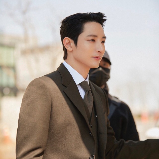 8 Aktor Korea yang Bernaung di Bawah YG Entertainment (383585)