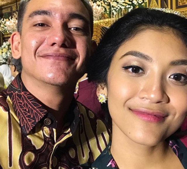 Pikat Hati Adipati Dolken, 5 Potret Canti Tachril yang Bergaya Simpel (1210146)
