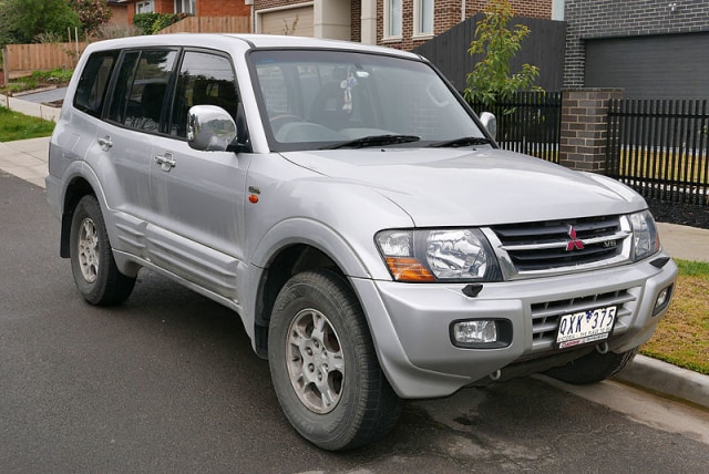 Mitsubishi Pajero generasi ketiga. Foto: dok. wikimedia