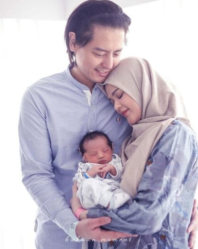 Penuh Kebahagiaan, 5 Artis Ini Rayakan Hari Raya Idul Adha Bersama Anak Pertama (220556)