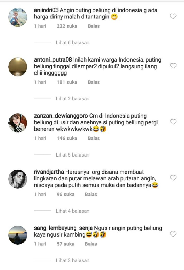 Warga Bertarung Mengusir Angin Puting Beliung yang Menerjang Tempat Jemur Tepung (145007)
