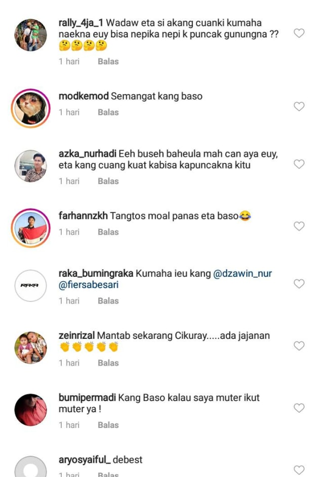 Pedagang Bakso Tusuk Ini Jualan di Puncak Gunung Cikuray (637406)