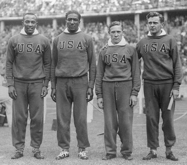 Jesse Owens, Pelari Afrika-AS yang Permalukan Hitler di Olimpiade Berlin 1936 (73428)