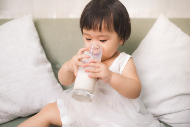 Jangan Disepelekan, Berikut Dampak Alergi Susu Sapi pada Anak. Foto: Shutterstock