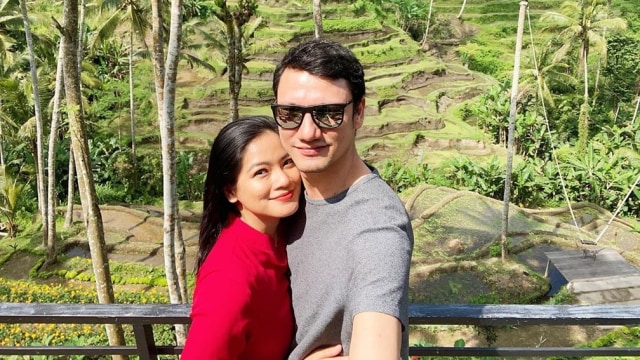 Potret Seru Liburan Titi Kamal dan Christian Sugiono di Bali (188388)