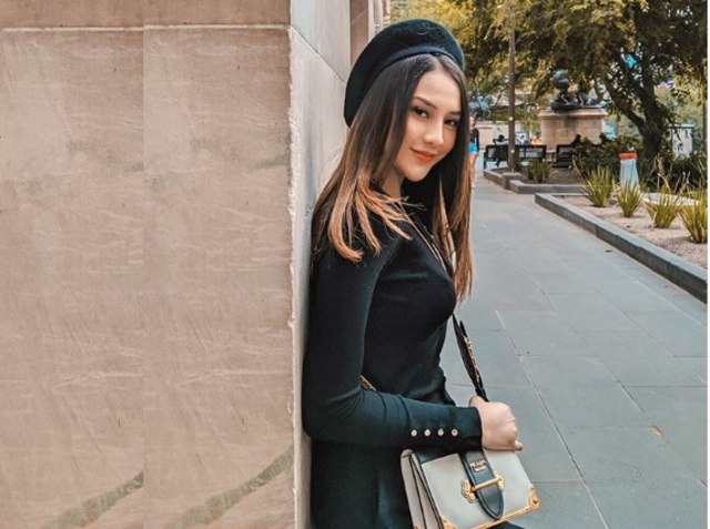 Anya Geraldine. Instagram @anyageraldine