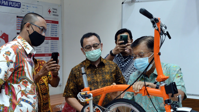Sepeda Brompton PMI DKI dengan Tanda Tangan JK Akan Dilelang Mulai Rp 45 Juta (84490)