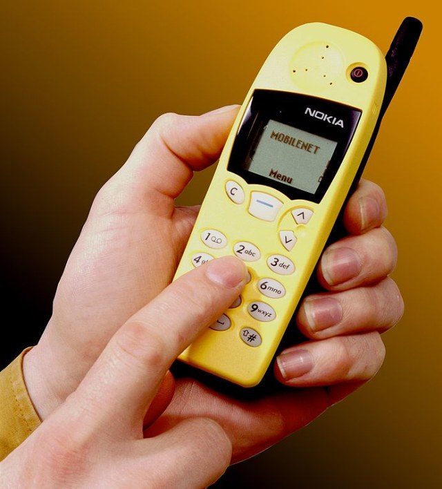 Hidup Tanpa Smartphone, Begini Tampilan 6 Gadget Keren Anak 90-an (445540)