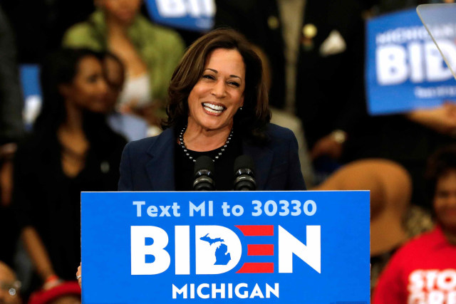 Foto: Potret Kamala Harris, Senator Wanita Berkulit Hitam Cawapres Joe Biden (26754)