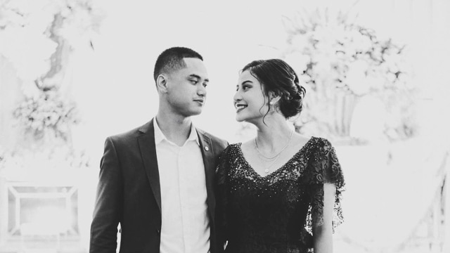 Pamer Kemesraan, Awkarin Ciuman dengan Sabian Tama (2)