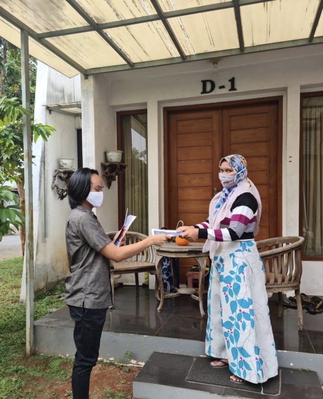 Sosialisasi secara door to door tentang daging ASUH