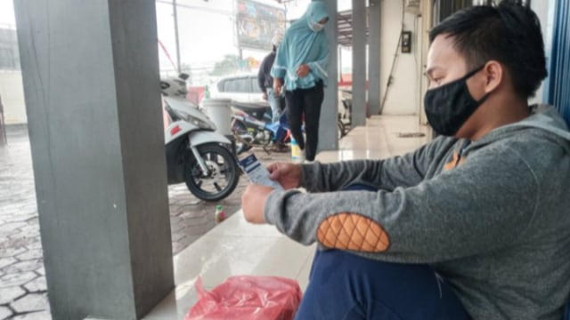 Curhat Mahasiswa Bayar Uang Kuliah Pakai Uang Receh, Sempat Ditolak Bank (21)