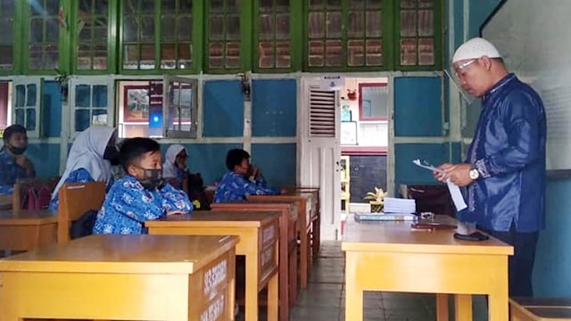 Belajar tatap muka di masa Pandemi Corona di Kota Padang Panjang, Sumatera Barat (Foto: Dok. Kominfo Padang Panjang)