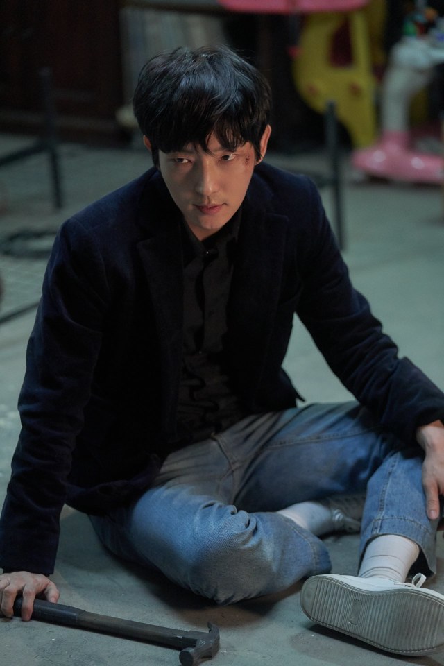 Jadi Psikopat Di Drakor Flower Of Evil Lee Joon Gi Tuai Pujian Dari Kritikus 3199