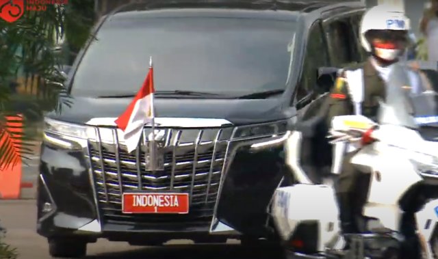 Toyota Alphard Kepresidenan. Foto: dok. Youtube Sekretariat Presiden