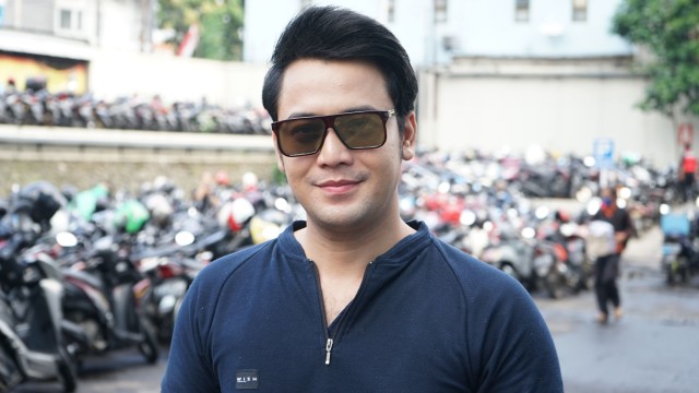 Kriss Hatta Tak Diakui Pacar oleh Hana Hanifah: Kejujuran Saya Bikin Artis Takut (26828)