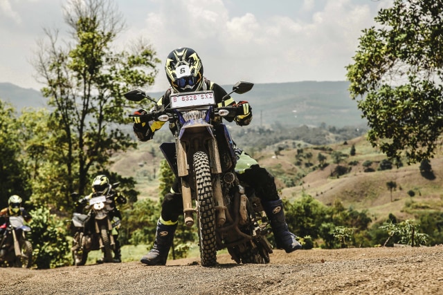 Masih Sering Jatuh? Wajib Kuasai 6 Teknik Dasar Kendarai Motor Trail (100224)