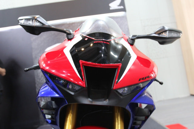 Honda CBR1000RR-R Fireblade Resmi Meluncur di Indonesia, Harga Mulai Rp 990 Juta (113606)