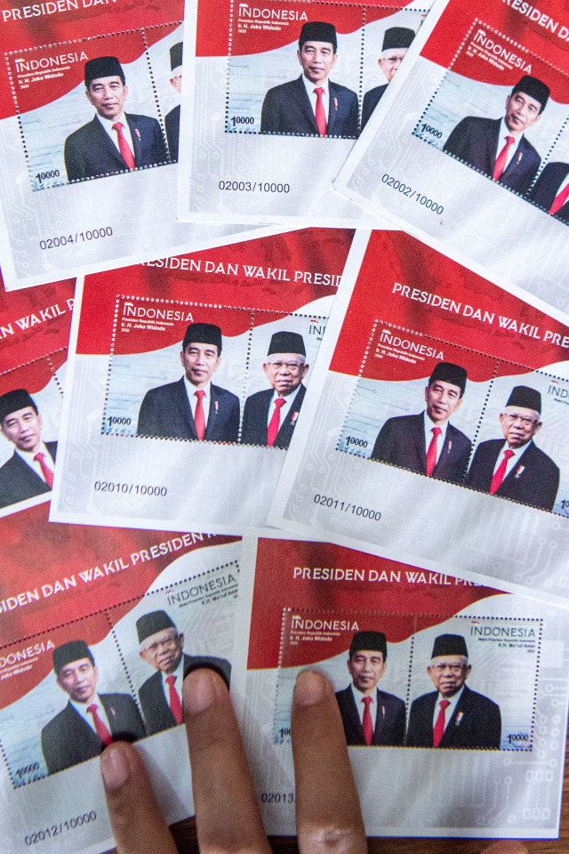 Prangko seri Presiden dan Wakil Presiden RI 75 Tahun Indonesia Merdeka. Foto: Nova Wahyudi/Antara Foto