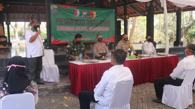 Kapolres Bojonegoro, AKBP M Budi Hendrawan SIK MH, saat hadiri Peresmian Wisata Tangguh Semeru di Objek Wisata Khayangan Api Bojonegoro. Rabu (19/08/2020)