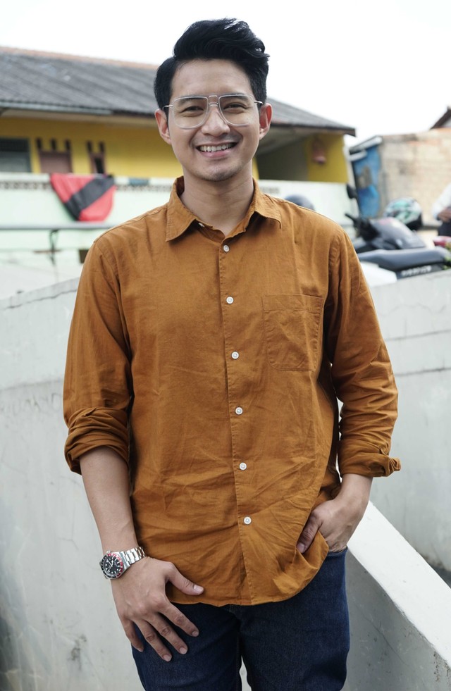 Aktor Chand Kelvin saat ditemui dikawasan Tendean, Jakarta, Rabu, (19/8). Foto: Ronny