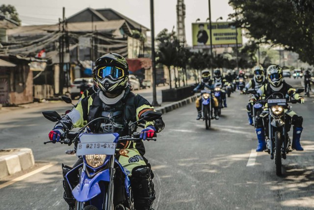 Alasan Teknis Mengapa Posisi Knalpot Yamaha WR 155 R Ada di Sebelah Kiri (88677)