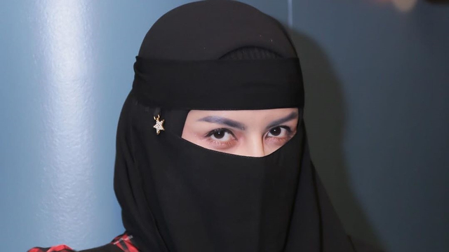 Five Vi hijrah dan bercadar. Foto: Instagram/@Five Vi