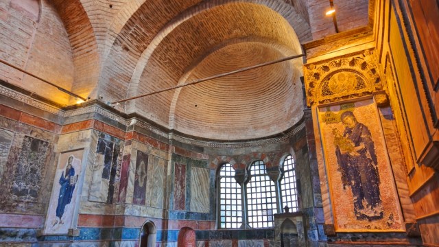 Setelah Hagia Sophia, Erdogan Ubah Bekas Gereja Lain Jadi Masjid (14181)