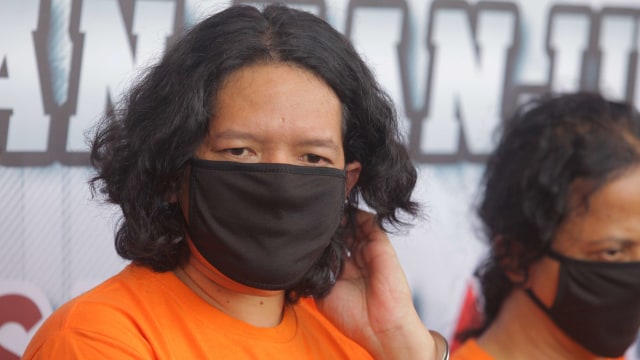 Kriminal Jabodetabek: Anton J-Rocks Narkoba; Penyelidikan Kebakaran Kejagung (559280)