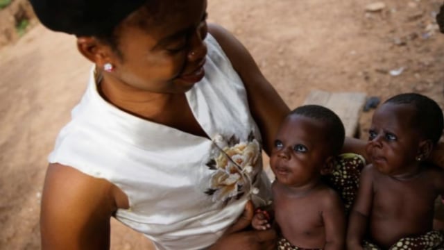 Nigeria, Negara dengan Anak Kembar Terbanyak di Dunia. Foto: Afolabi Sotunde/REUTERS