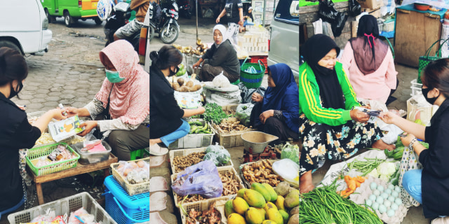 Sosialisasi Adaptasi Kebiasaan Baru (AKB) kepada para Pedagang di luar area Pasar Singosari dan melakukan pembagian masker serta hand sanitizer secara gratis