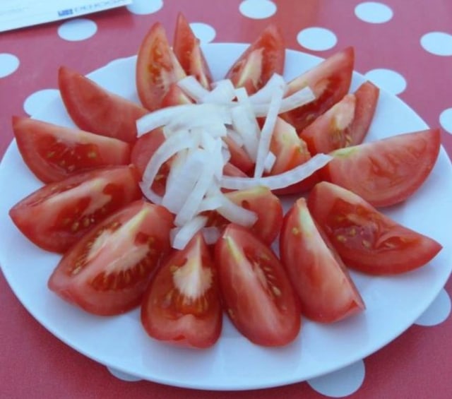 Salad Tomat. Foto: Reddit Gandi14