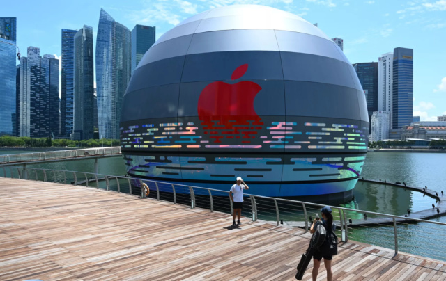 Apple Store apung di Singapura Foto: Roslan Rahman/AFP  