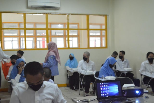 Pengenalan Kehidupan Kampus bagi Mahasiswa Baru (PKKBM) di Kampus Polnep. Foto: Teri/Hi!Pontianak