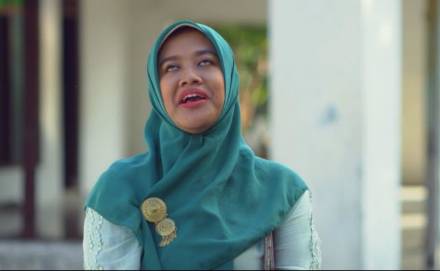 Fakta Siti Fauziah, Si Bu Tejo yang Viral. Foto: Youtube.com/Ravacana Films