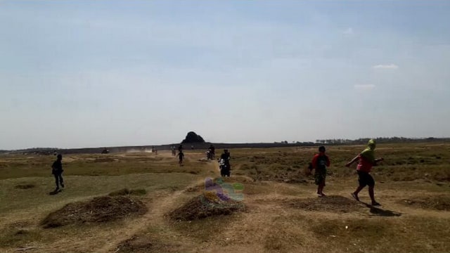 Semburan air bercampur lumpur dan gas di Dukuh Sucen Desa Gabusan Kecamatan Jati Kabupaten Blora. Kamis (27/08/2020)