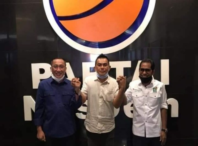 M Tauhid Soleman dan Jasri Usman resmi paket di Pilwako Ternate. Foto: Istimewa