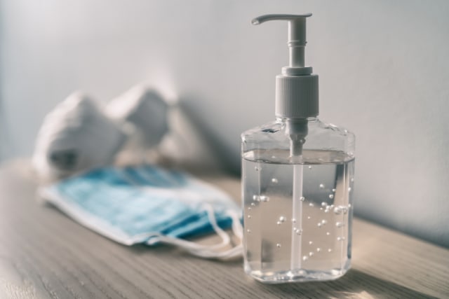 Alat kesehatan untuk mencegah virus corona. Foto: Shutterstock