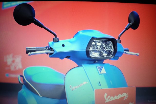 Tampilan depan New Vespa S 125 i-get Foto: Bangkit Jaya Putra/kumparan