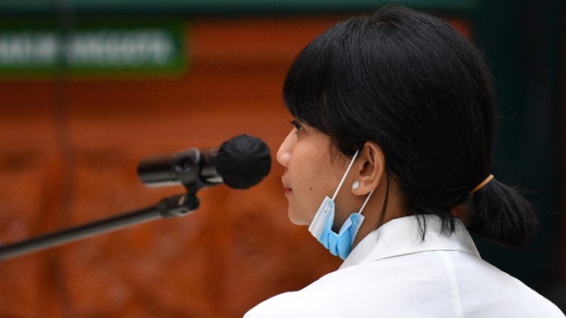 Hakim Tolak Permohonan Eks Pengacara Vanessa Angel untuk Bersaksi Secara Virtual (70432)